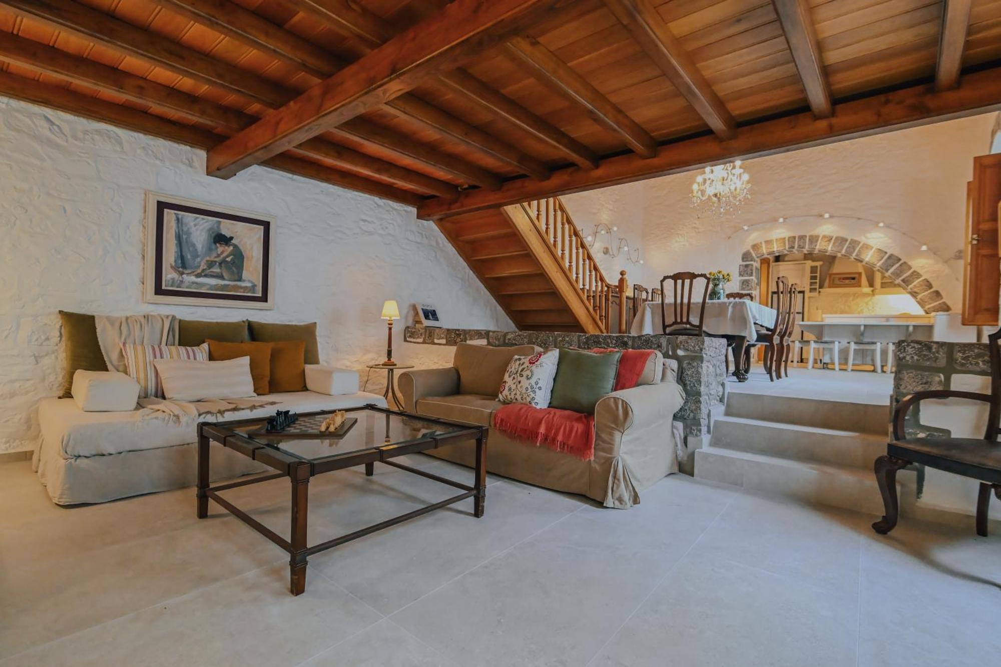 Mansion Eugenie Villa ไฮดรา ภายนอก รูปภาพ